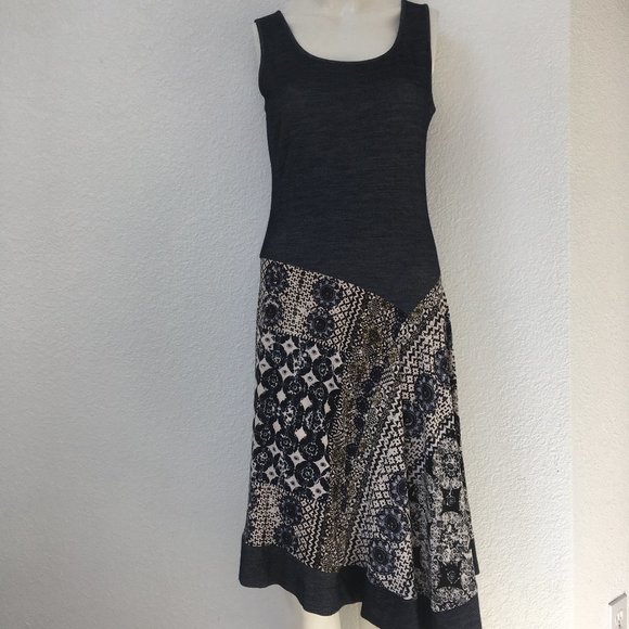 MSK Dresses & Skirts - MSK Women's Sleeveless Navy Handkerchief Dress NWT
